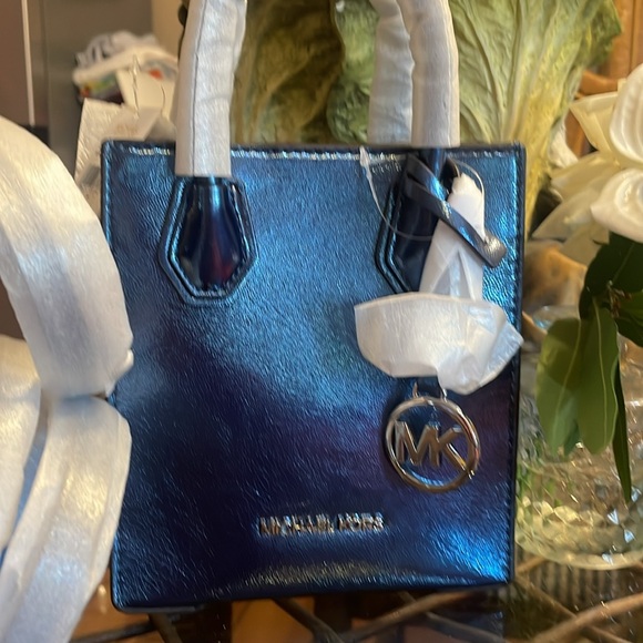 NWT MICHAEL KORS MINI, still wrapped MICHAEL KORS - Picture 7 of 10